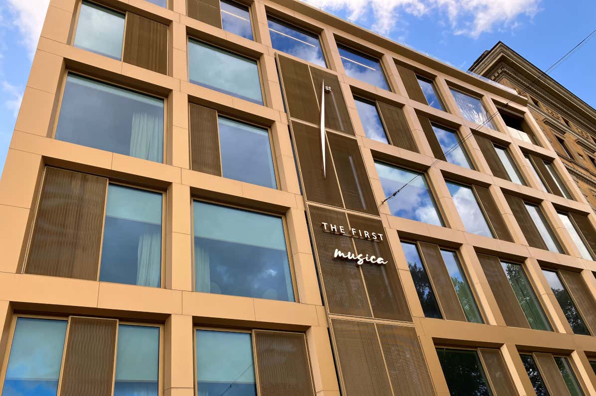 The First Musica, vista sul Tevere con le note nelle orecchie